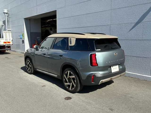 Bmw MINI COUNTRYMAN C photo 4