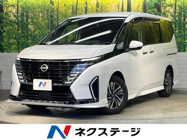 Nissan SERENA WG e−POWER　ハイウェイスター　V 2023