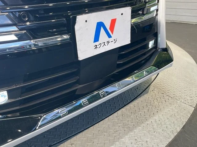 Nissan SERENA WG e−POWER　ハイウェイスター　V photo 3