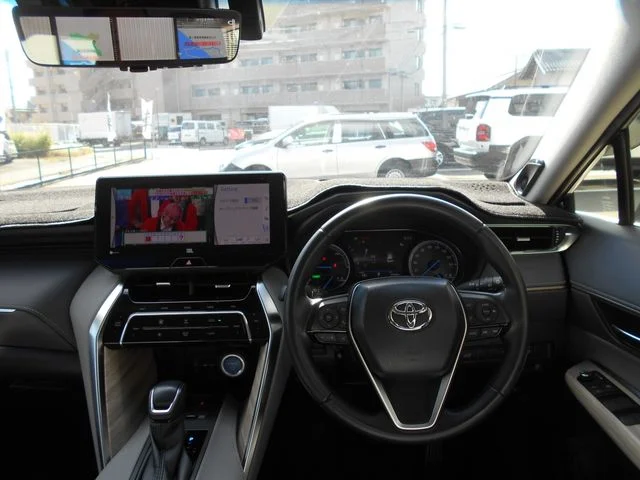 Toyota HARRIER HYBRID Z photo 2