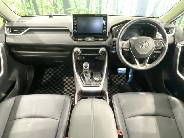 Toyota RAV4 4WD G　Zパッケージ photo 2