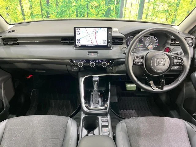 Honda VEZEL e:HEV Z photo 2
