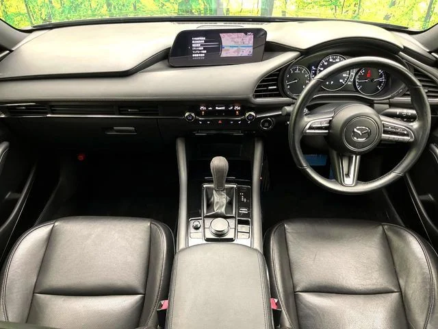 Mazda MAZDA3 FASTBACK X　Lパッケージ photo 2