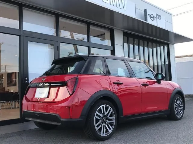Bmw MINI COOPER 5DOOR C photo 3