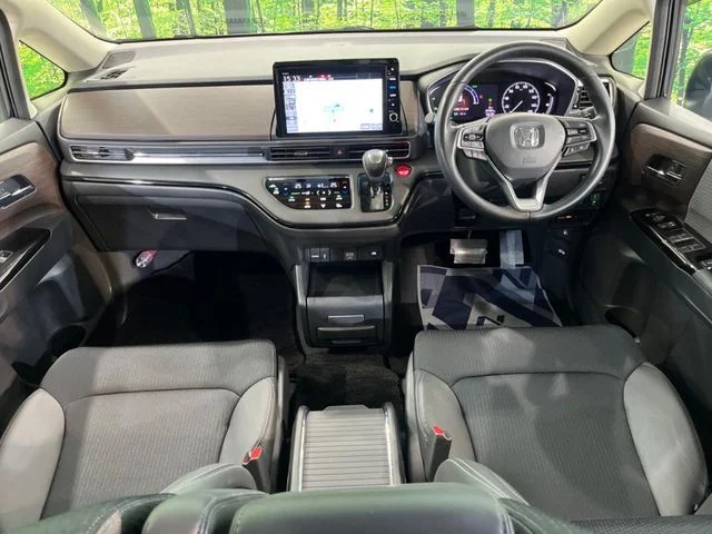 Honda ODYSSEY e:HEV アブソルート　EX photo 2