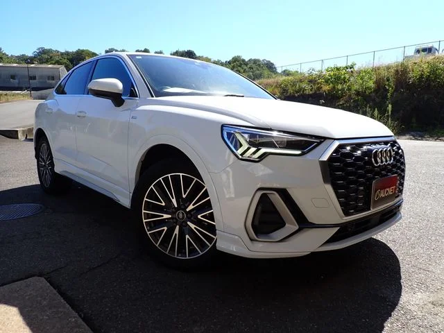 Audi AUDI Q3 SPORTBACK 35　TFSI　Sライン 2021