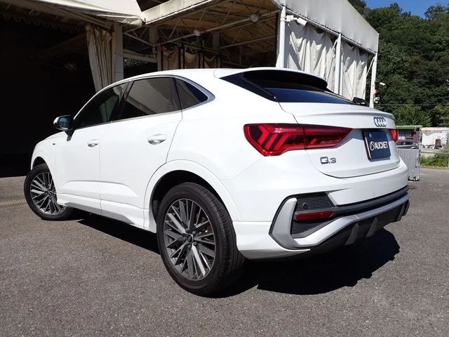 Audi AUDI Q3 SPORTBACK 35　TFSI　Sライン photo 3