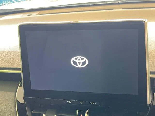 Toyota COROLLA CROSS HYBRID Z photo 3