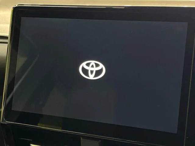 Toyota NOAH HYBRID S−Z photo 3