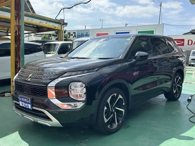 Mitsubishi OUTLANDER PHEV P photo 3