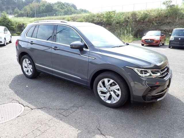 Volkswagen VOLKSWAGEN TIGUAN TSI　エレガンス photo 4