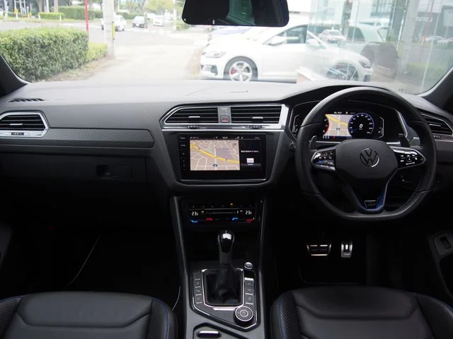 Volkswagen VOLKSWAGEN TIGUAN R photo 2