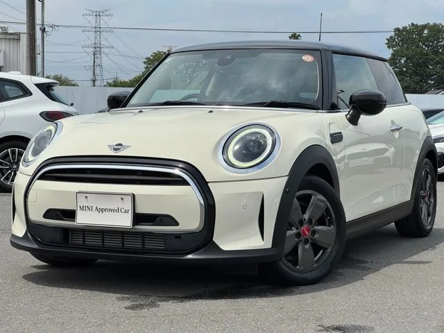 Bmw MINI COOPER D ベースグレード 2022