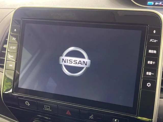 Nissan SERENA WG e−POWER　ハイウェイスター　V photo 3