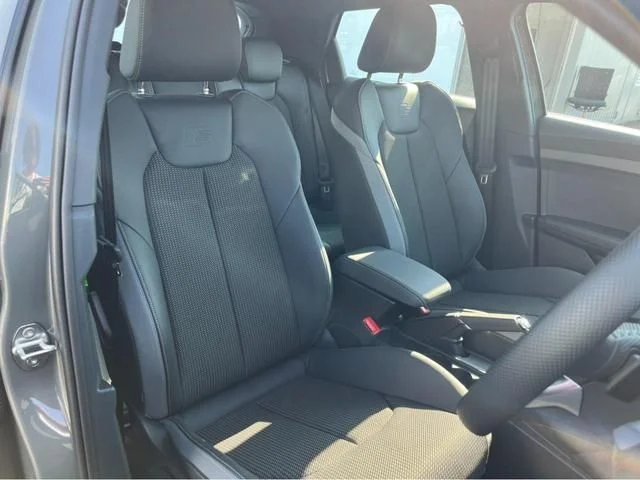 Audi AUDI A1 SPORTBACK 25　TFSI　Sライン photo 4