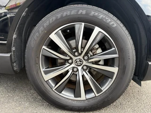 Toyota HARRIER 2WD G photo 4