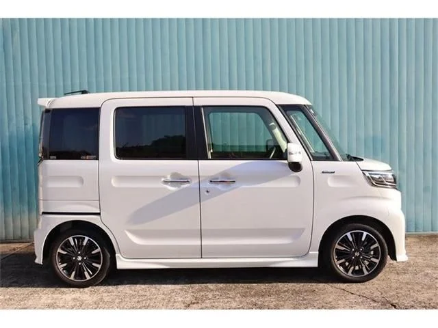 Suzuki Spacia custom ハイブリッドXS photo 4