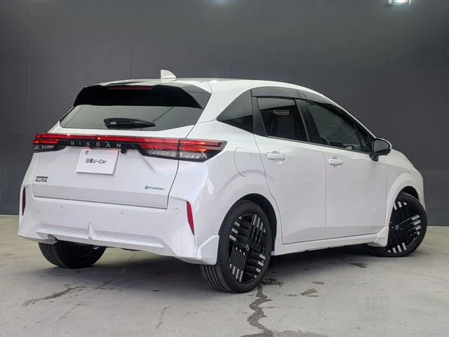 Nissan AURA G　レザーエディション photo 2