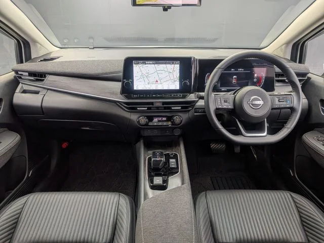 Nissan AURA G　レザーエディション photo 3