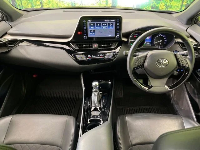 Toyota C-HR Gモードネロセーフティプラスハイブリッド photo 2