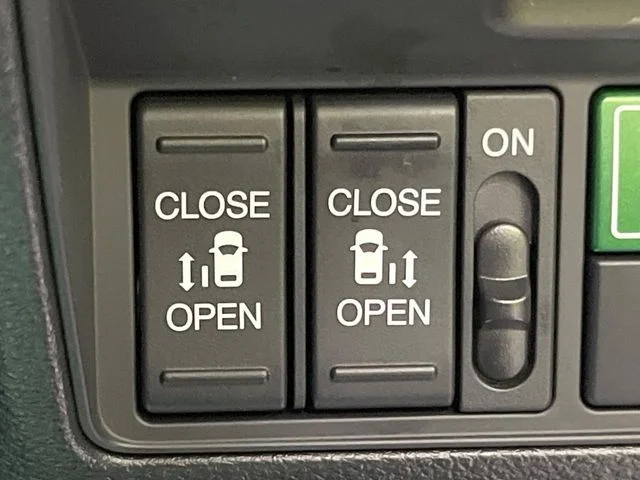 Honda ODYSSEY e:HEV アブソルート　EX photo 4