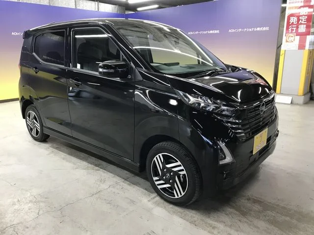 Nissan DAYZ 4WD ハイウェイスターX photo 3