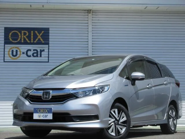 Honda SHUTTLE HYBRID 4WD ホンダセンシング 2020