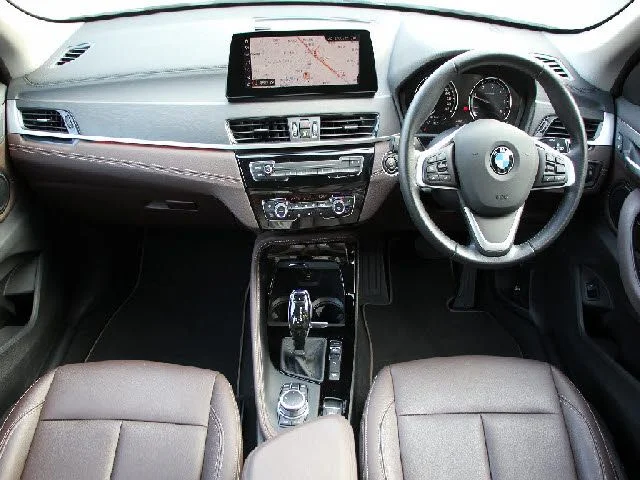 Bmw BMW X1 xDrive18d　xライン photo 3