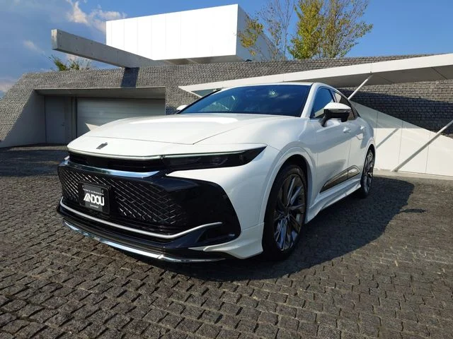 Toyota CROWN CROSSOVER G 2023