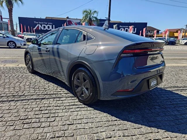 Toyota PRIUS U photo 3