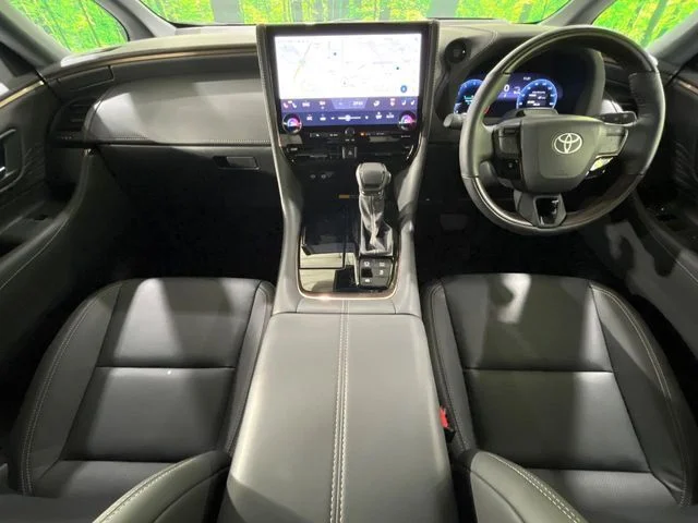 Toyota ALPHARD Z photo 2