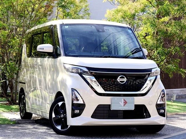 Nissan ROOX ハイウェイスターX　プロパイロットEd photo 4