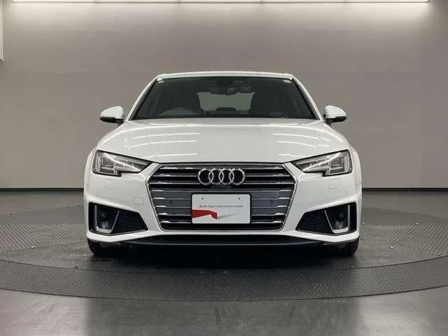 Audi AUDI A4 35　TFSI　マイスターシュトュック photo 3
