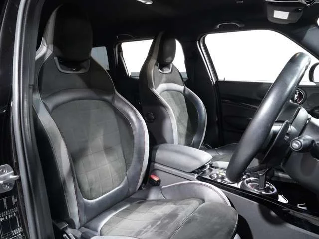 Bmw MINI CLUBMAN ジョンクーパーワークス photo 4