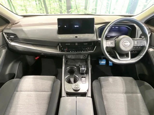 Nissan X-TRAIL HYBRID 4WD X　e−4ORCE photo 2