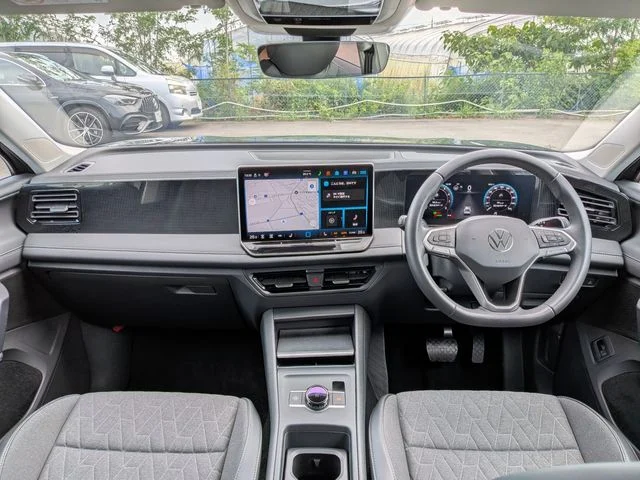 Volkswagen VOLKSWAGEN TIGUAN eTSI　アクティブ photo 2