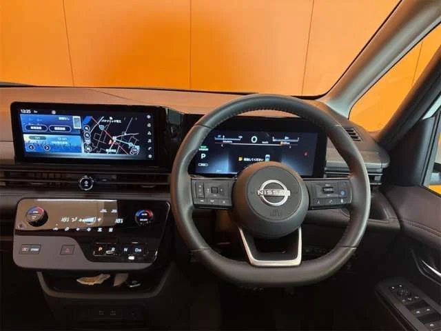 Nissan SERENA WG e−POWER　ハイウェイスター　V photo 2