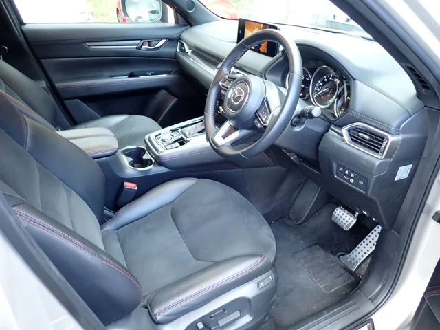 Mazda CX-8 XD　ブラックトーンエディション photo 2