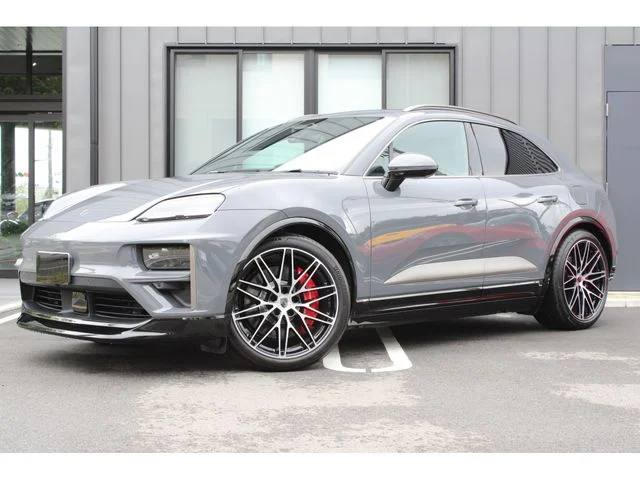Porsche PORSCHE Macan Electric ターボ 2026