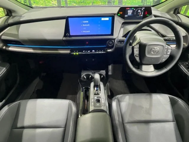 Toyota PRIUS Z photo 2