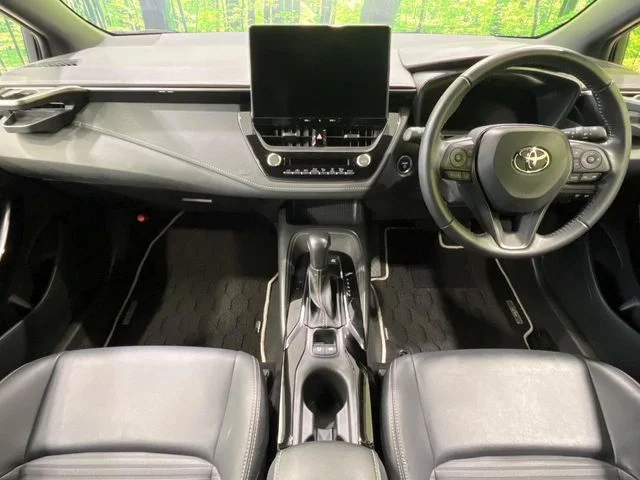 Toyota COROLLA TOURING HYBRID 4WD W×B photo 2