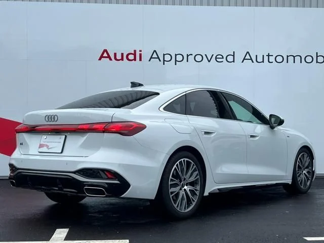 Audi AUDI A5 Sedan TFSI　Sライン photo 3
