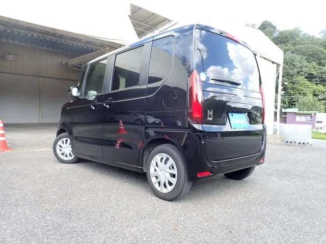 Honda N BOX ベースグレード photo 3
