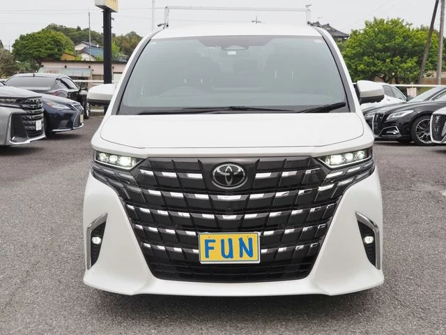 Toyota ALPHARD hybrid 4WD G photo 2