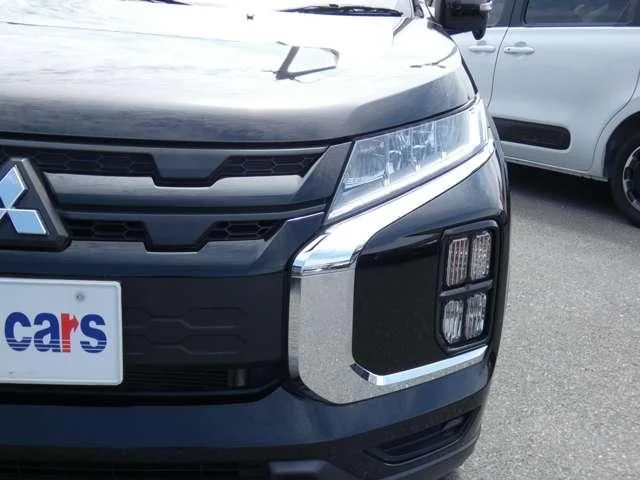 Mitsubishi RVR ブラックエディション photo 2