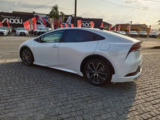 Toyota PRIUS Z photo 4