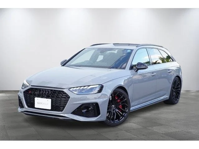Audi AUDI RS4 AVANT ベースグレード 2024