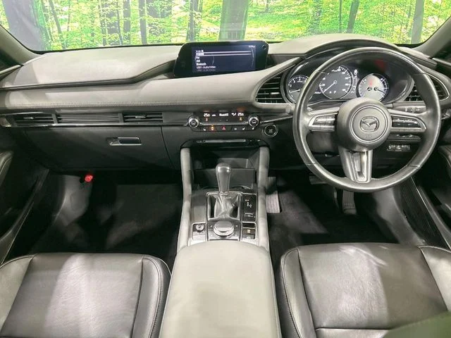 Mazda MAZDA3 FASTBACK X　Lパッケージ photo 2