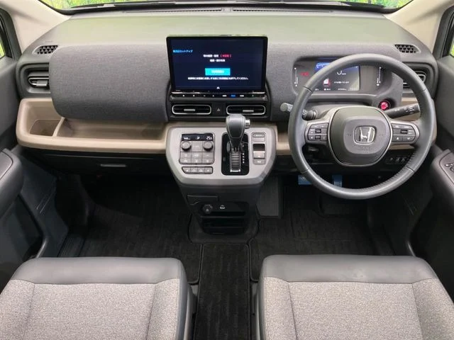 Honda FREED エアー　EX photo 2