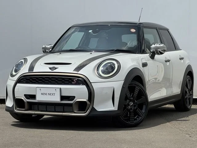 Bmw MINI COOPER S 5DOOR レゾリュート　エディション 2023